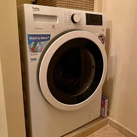 Stylish Urban New 2021 Close To The * ヴァルナ